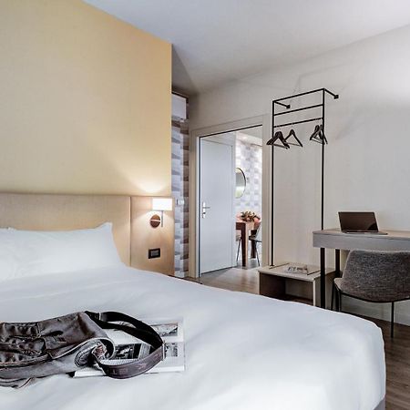 Be Duomo - Self Check-In Bed & Breakfast Вогера Екстериор снимка