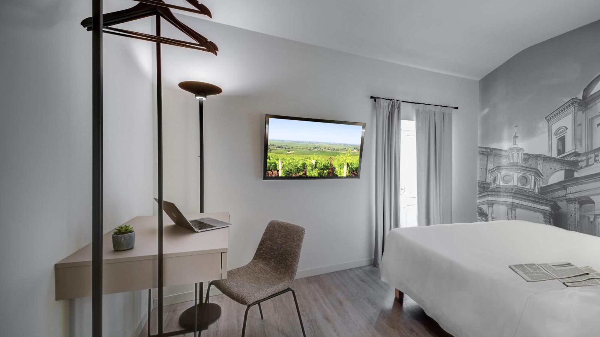 Be Duomo - Self Check-In Bed & Breakfast Вогера Екстериор снимка