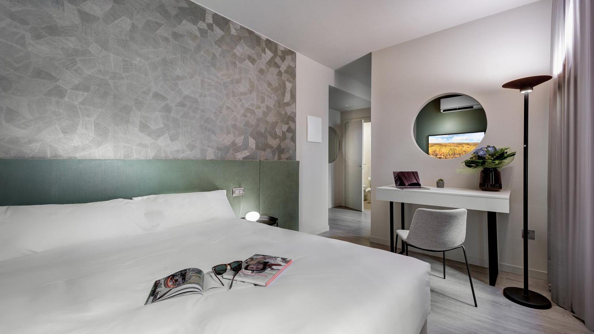 Be Duomo - Self Check-In Bed & Breakfast Вогера Екстериор снимка
